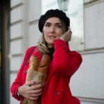 Artículo: El auge del estilo parisino: Cómo incorporar el “effortless chic” en agosto 2024