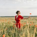 El poder del rojo: la tendencia que domina marzo