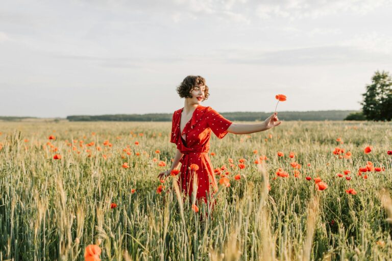 El poder del rojo: la tendencia que domina marzo